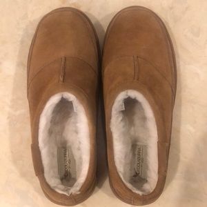 Koolaburra by UGGS Genuine Suede Leather Slippers